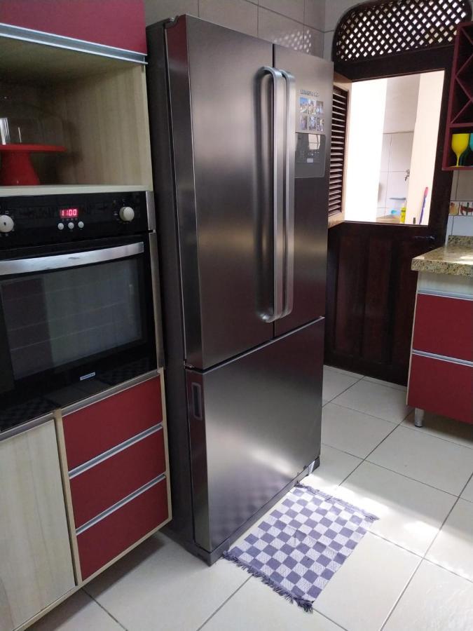 Casa Temporada Em Com Piscina Holiday home