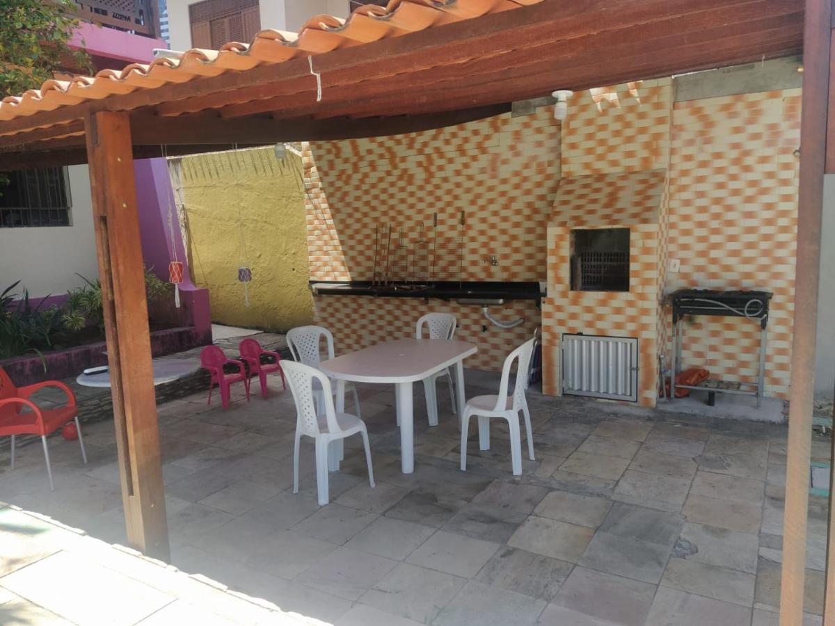 Casa Temporada Em Com Piscina Holiday home *