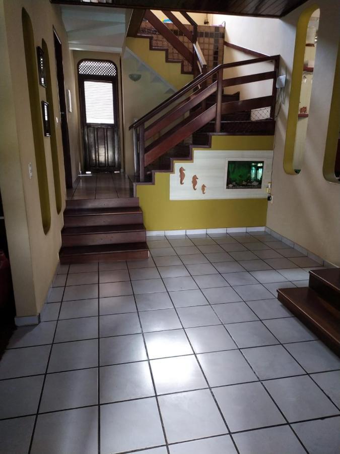 Holiday home Casa Temporada Em Com Piscina *